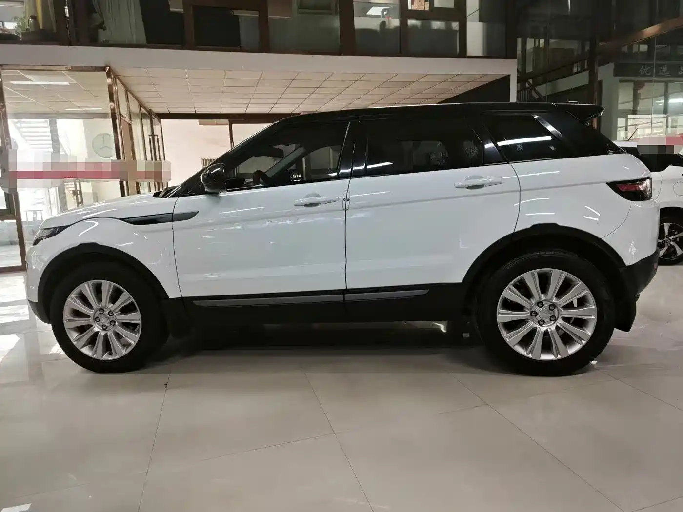 Land Rover Range Rover Evoque 2018 240PS PURE Trend фото 4