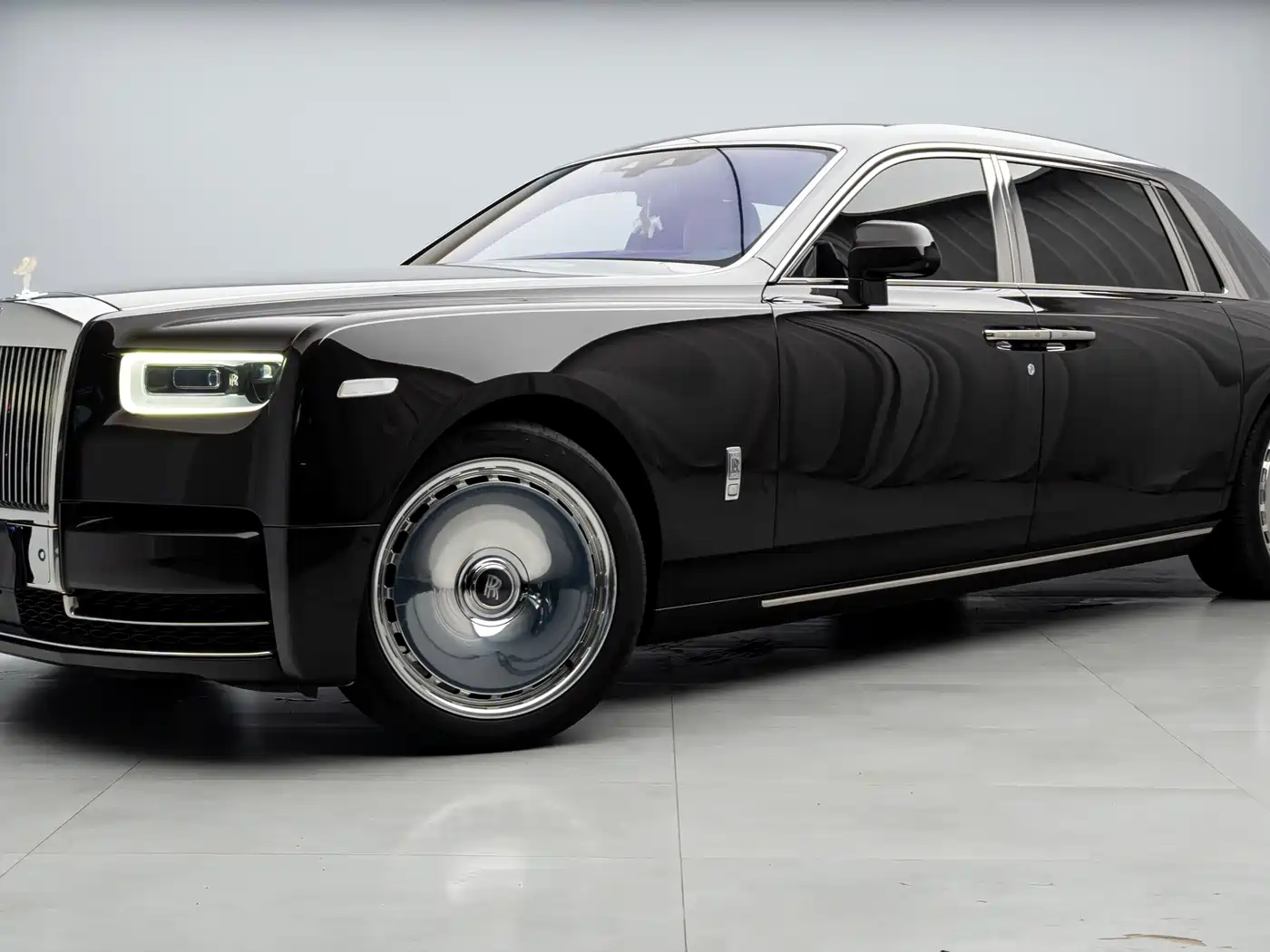 Rolls-Royce Phantom 2018 2018 6.7T Long Wheelbase Version
