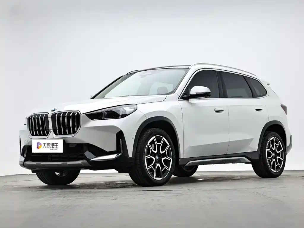 Фото 1 - BMW X1