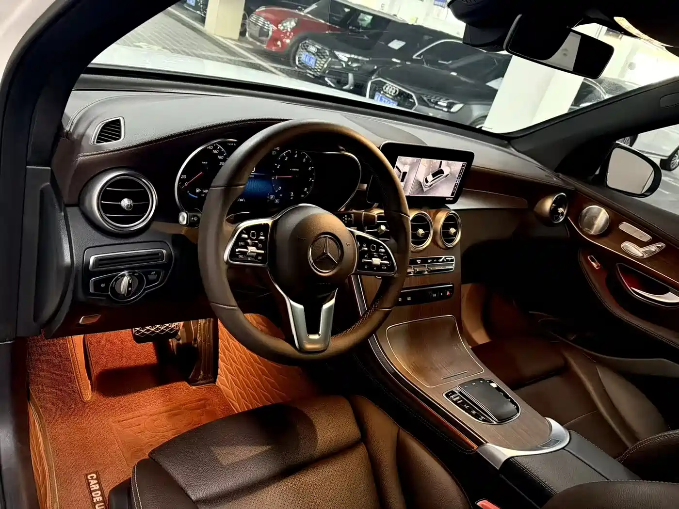Mercedes-Benz GLC 2021 GLC 300 L 4MATIC Luxury фото 6