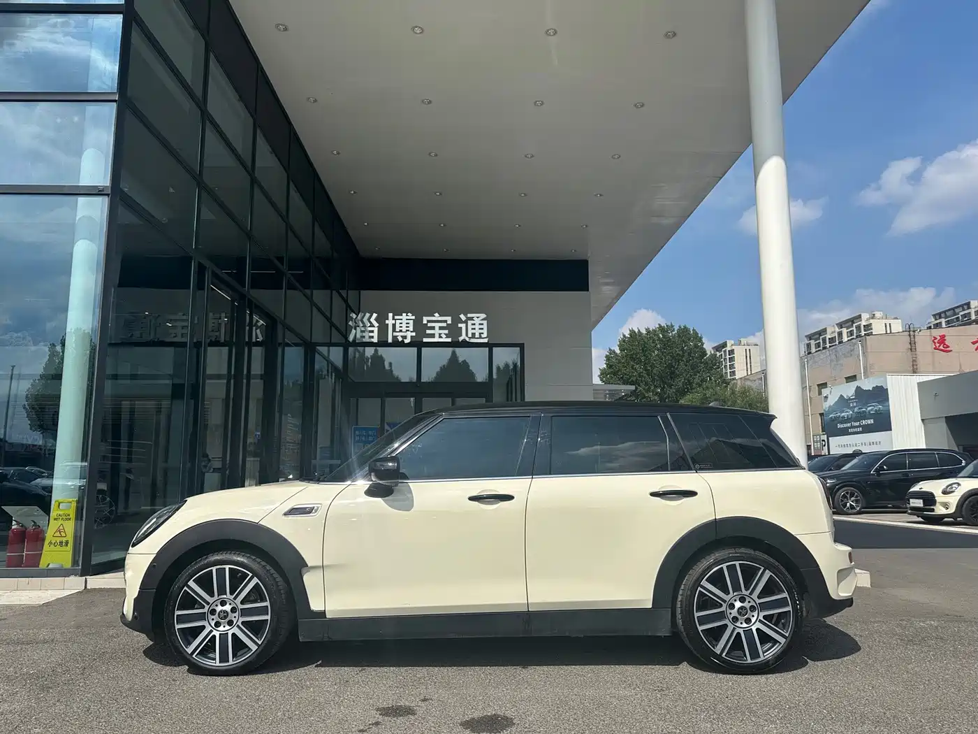Фото 5 - MINI CLUBMAN