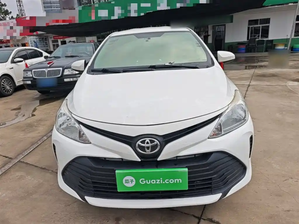 Toyota Vios 2017 1.5L CVT Pioneer фото 3