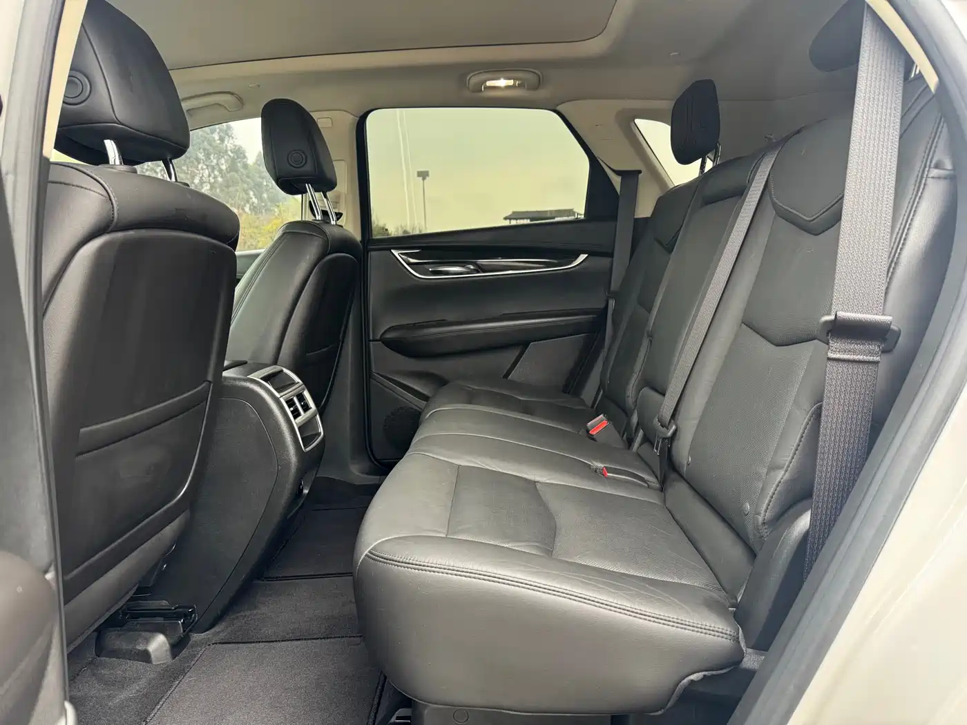 Cadillac XT5 2016 25T Luxury Model фото 14