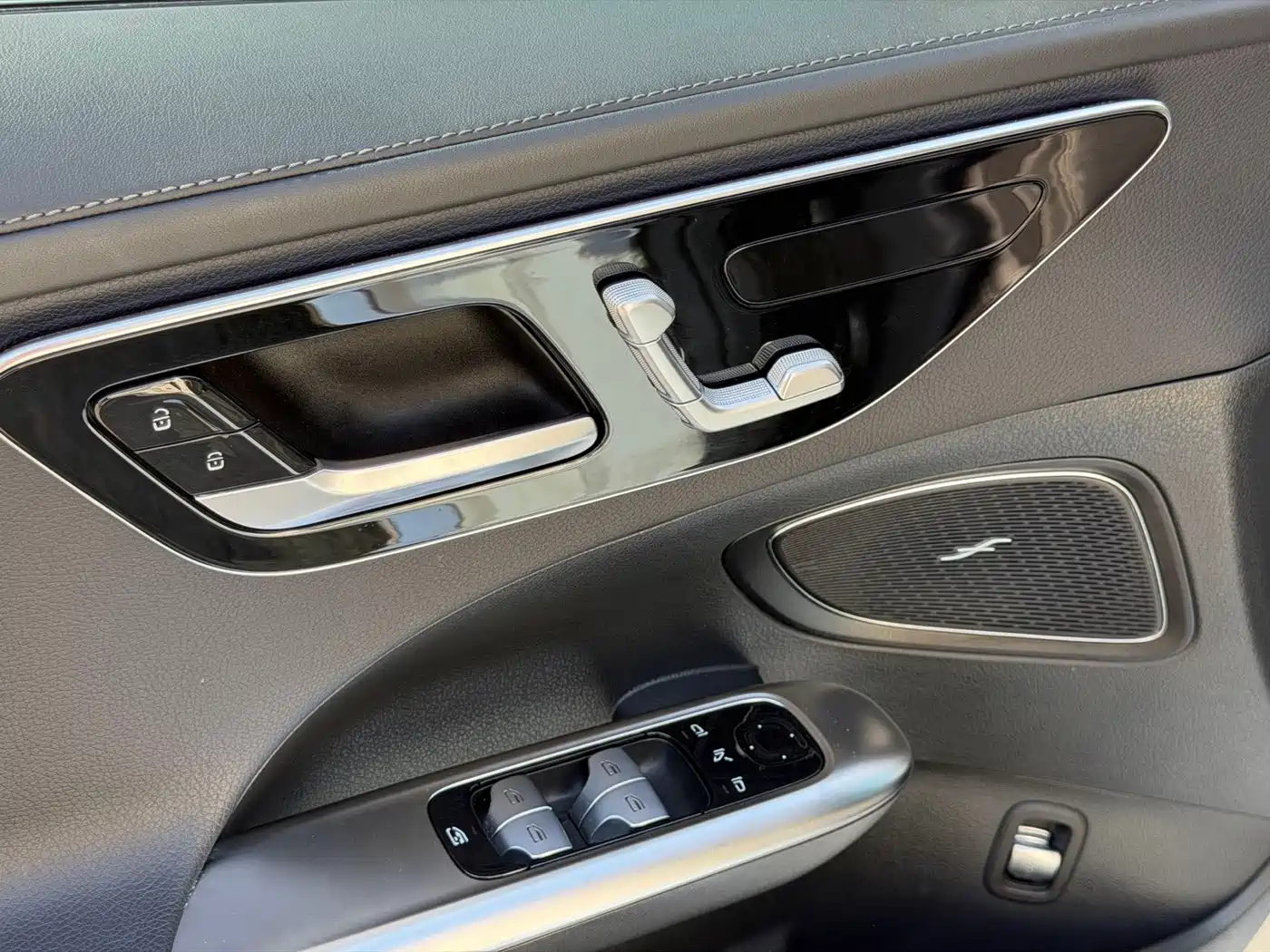 Mercedes-Benz C-Class 2022 C 260 L Sport Edition фото 21