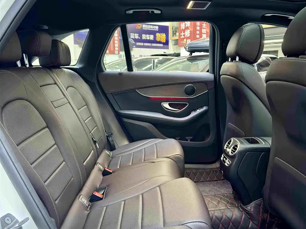 Mercedes-Benz GLC 2022 Facelift II GLC 260 L 4MATIC Luxury фото 13