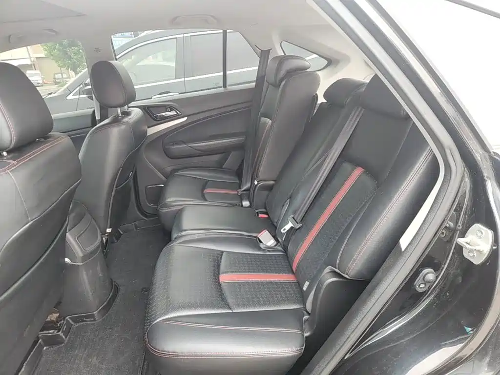BYD S7 2015 2015 2.0T Automatic Premium