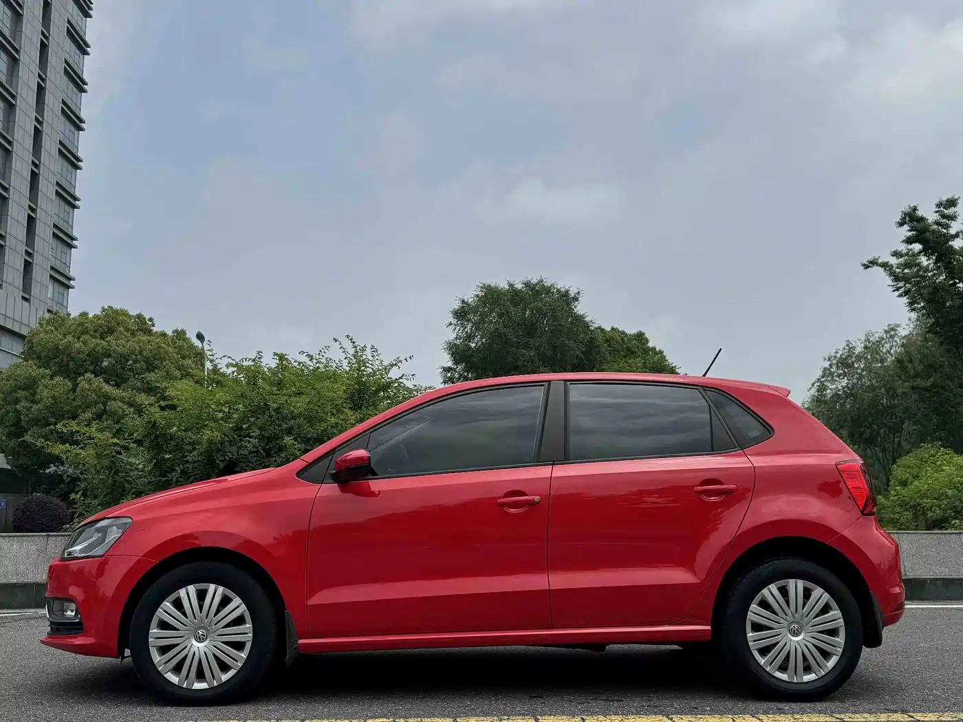 Volkswagen Polo 2016 1.6L Automatic Comfort фото 7