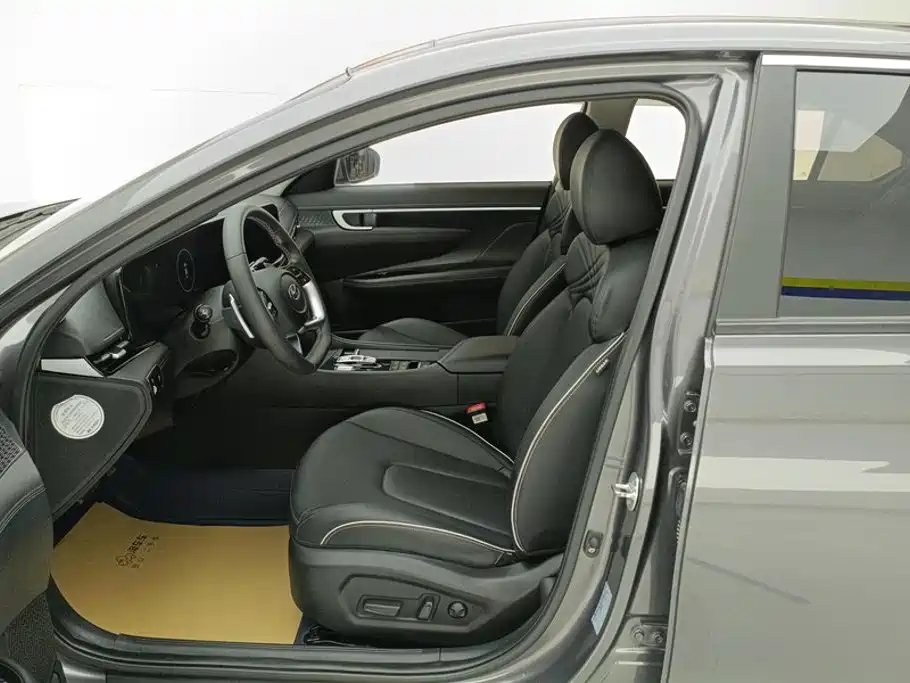 Hyundai Mistra 2021 2021 270TGDi DCT TOP Flagship
