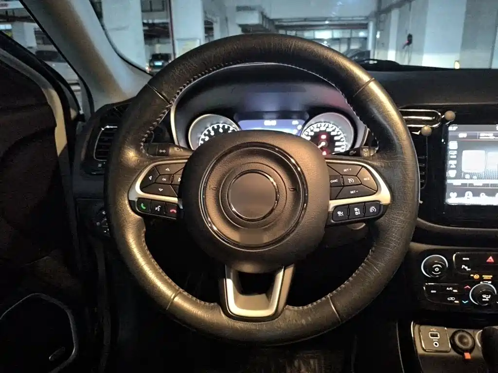Jeep Compass 2017 2017 200T Auto Premium Edition