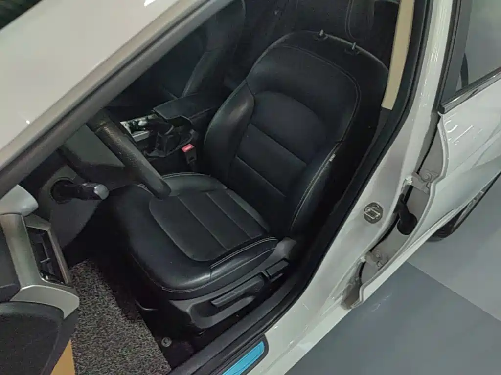 Geely Emgrand GL 2017 2017 1.3T Manual Elite