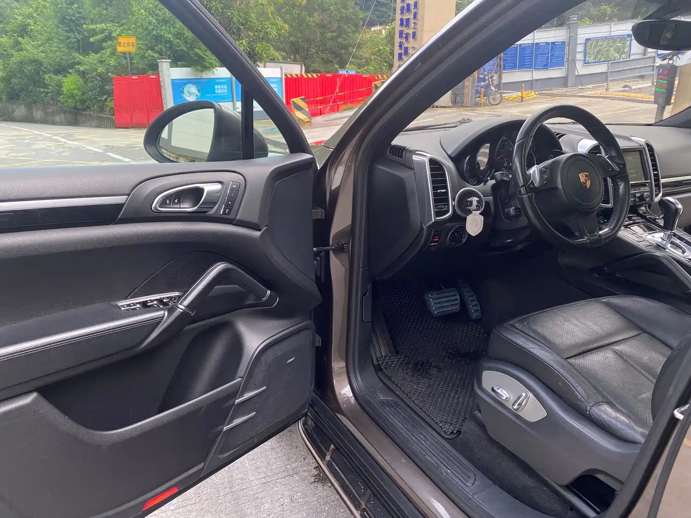 Porsche Cayenne 2011 Cayenne 3.0T фото 11