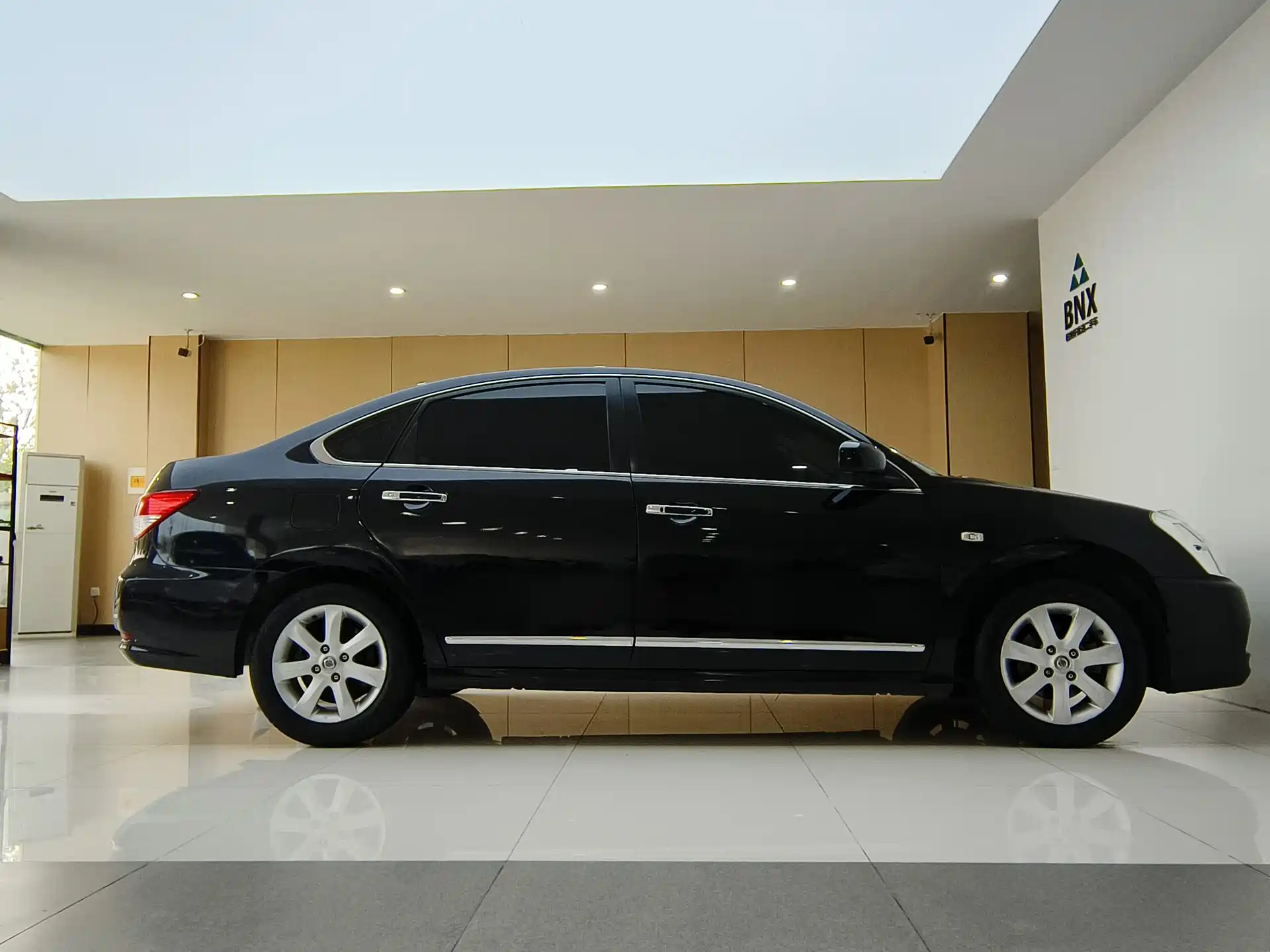 Фото 3 - Nissan Sylphy