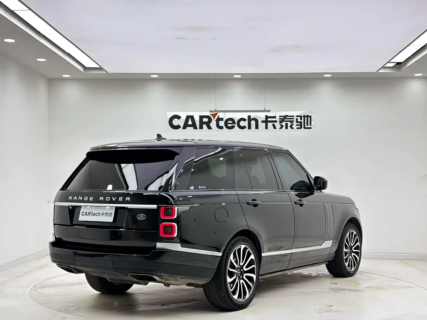 Land Rover Range Rover 2016 3.0 SC V6 Vogue фото 5