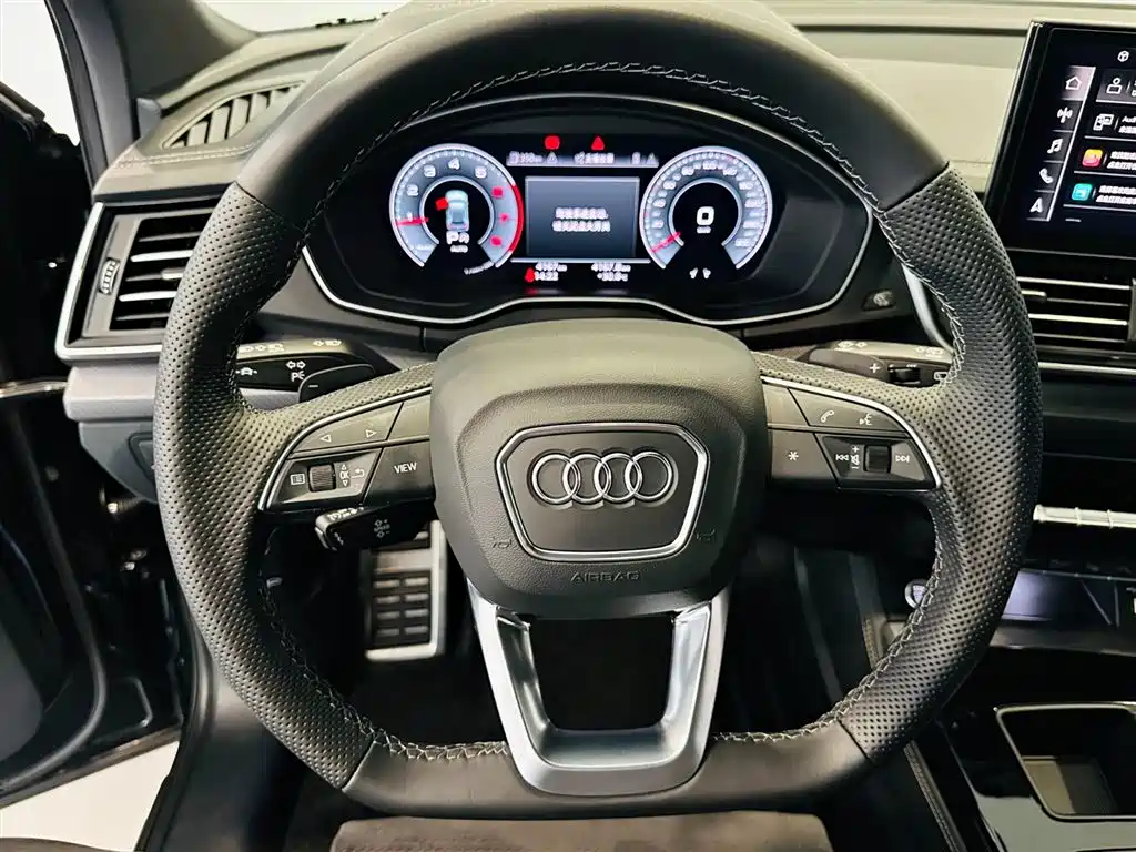 AUDI Q5L SPORTBACK