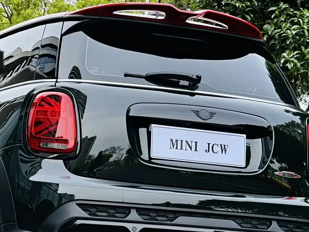 MINI JCW