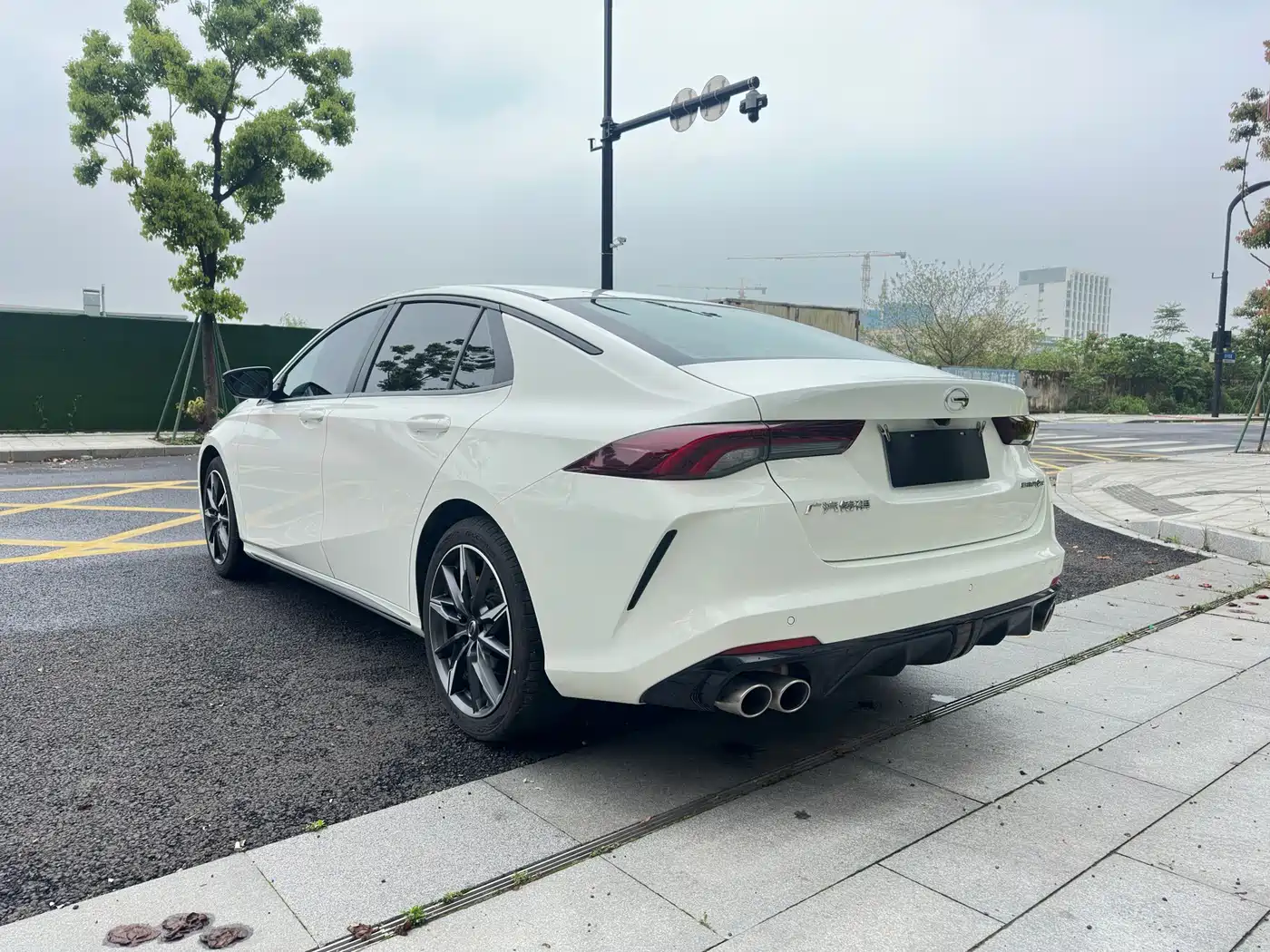 GAC Trumpchi Trumpchi Emkoo 2023 270T DCT J15 Edition фото 7