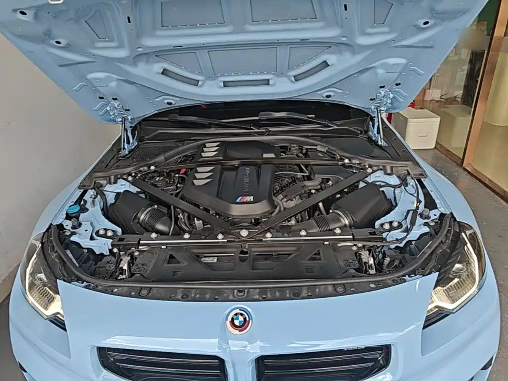 Фото 16 - BMW M2