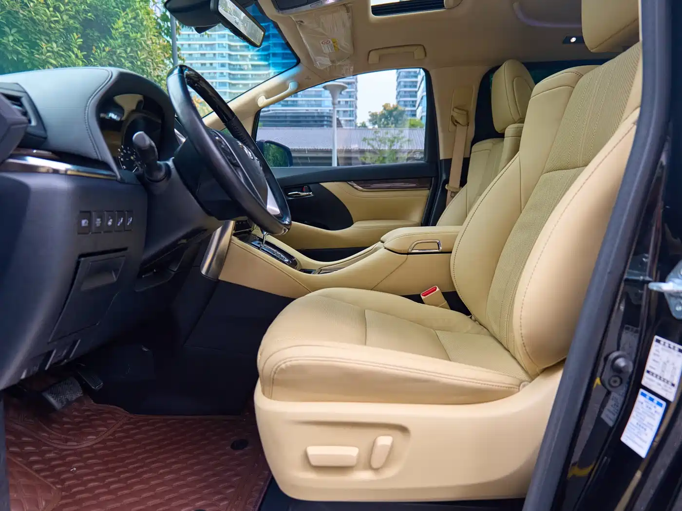 Toyota Vellfire 2021 Crown Hybrid 2.5L HV Supreme Edition фото 16