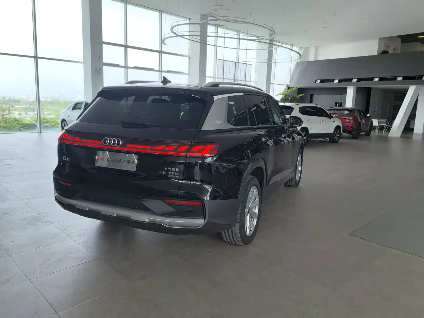 Audi Q6 2025 2024 45 TFSI quattro Qi Yun Yu Lin Package 6-seater
