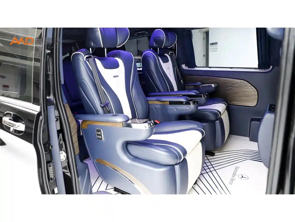 Mercedes-Benz Vito 2021 2.0T Elite 7-Seater фото 8