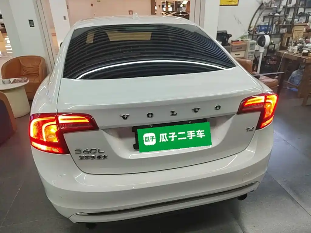 Volvo S60 2017 2017 S60L T4 Momentum