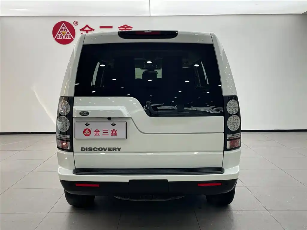 Land Rover Discovery 2016 3.0 SC V6 SE фото 34