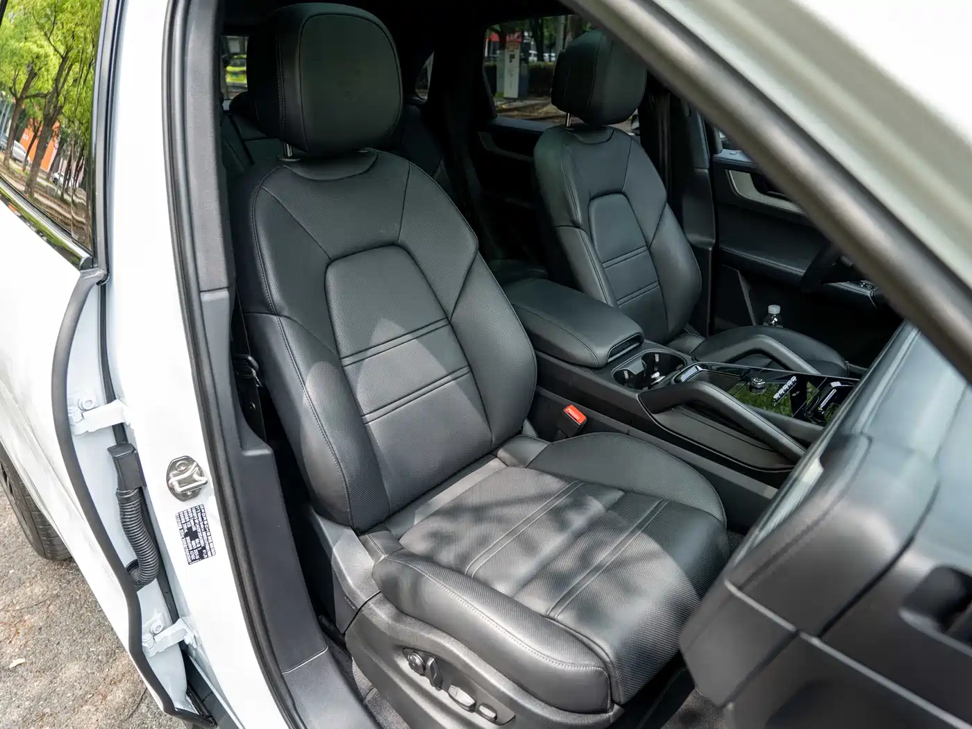 Porsche Cayenne 2025 Cayenne 3.0T Dream Chaser Edition фото 11