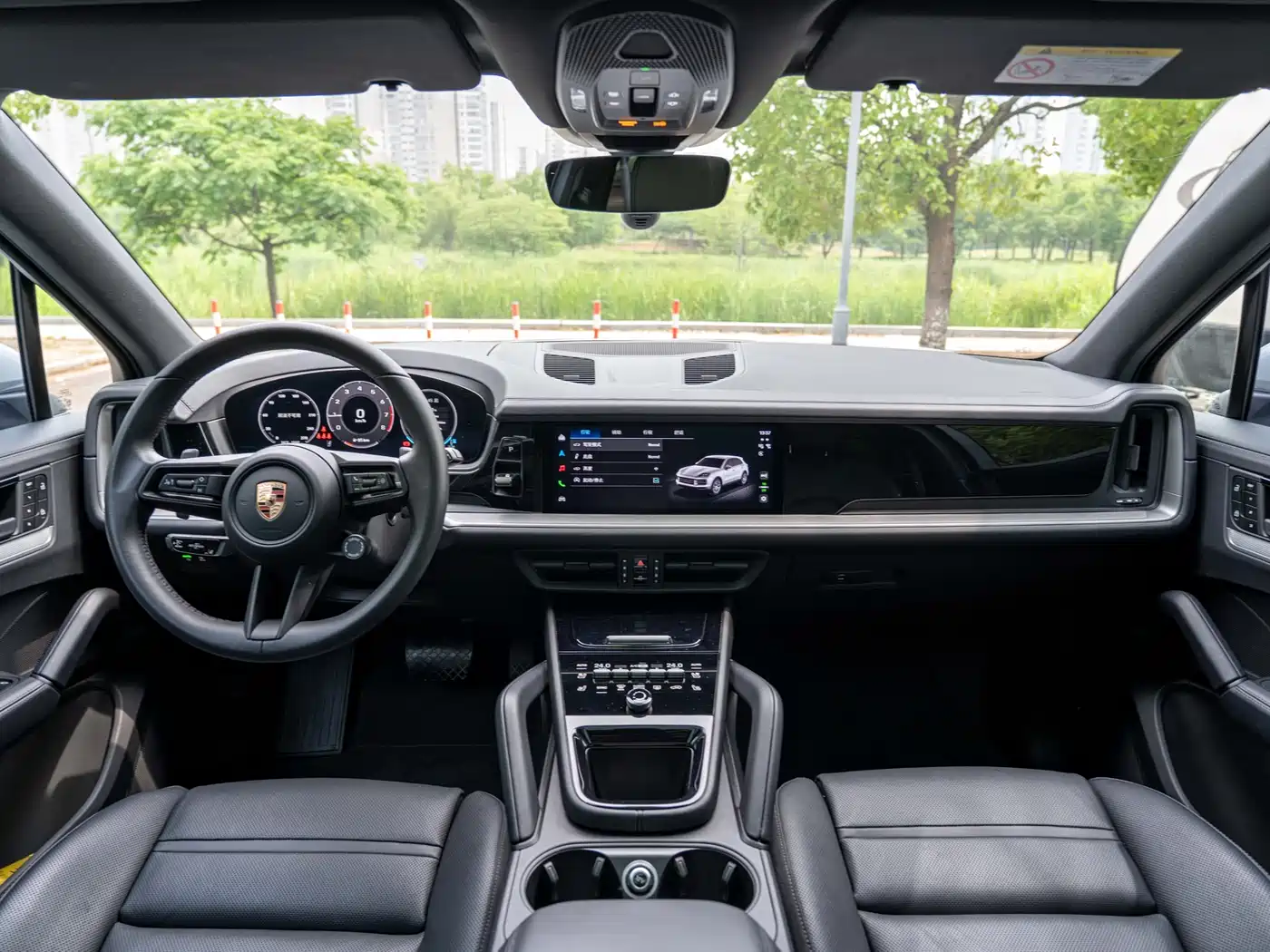 Porsche Cayenne 2025 Cayenne 3.0T Dream Chaser Edition фото 19