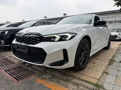 BMW 3