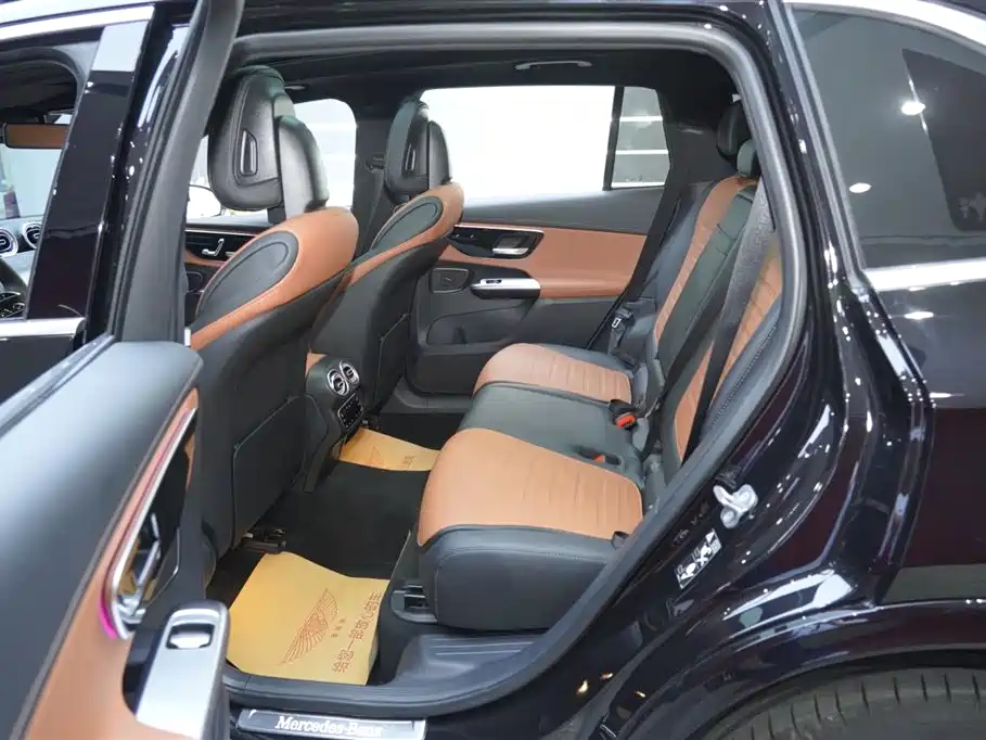 Mercedes-Benz GLC 2024 GLC 300 L 4MATIC Dynamic 7-seater фото 17