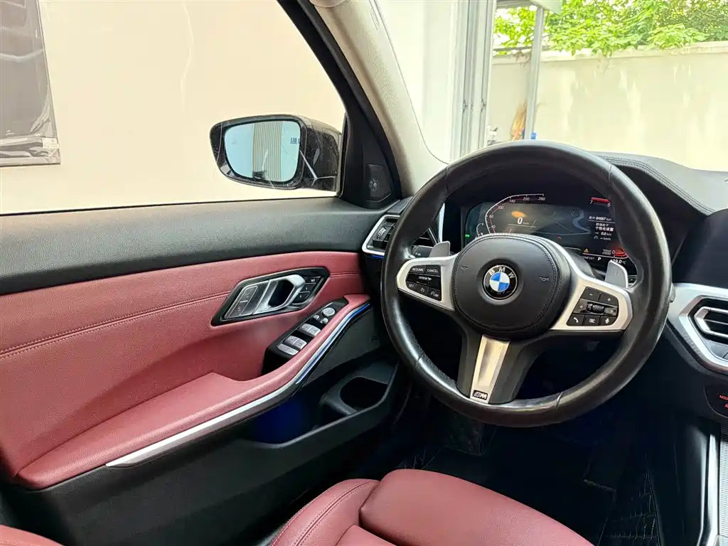 BMW 3-SERIES