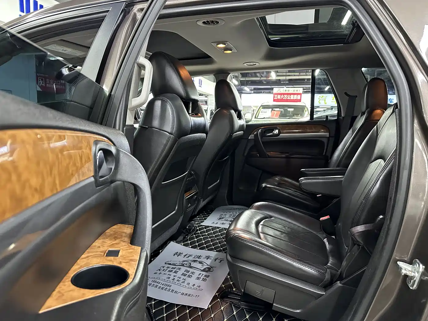 Buick Enclave 2010 3.6L Elite Edition фото 15