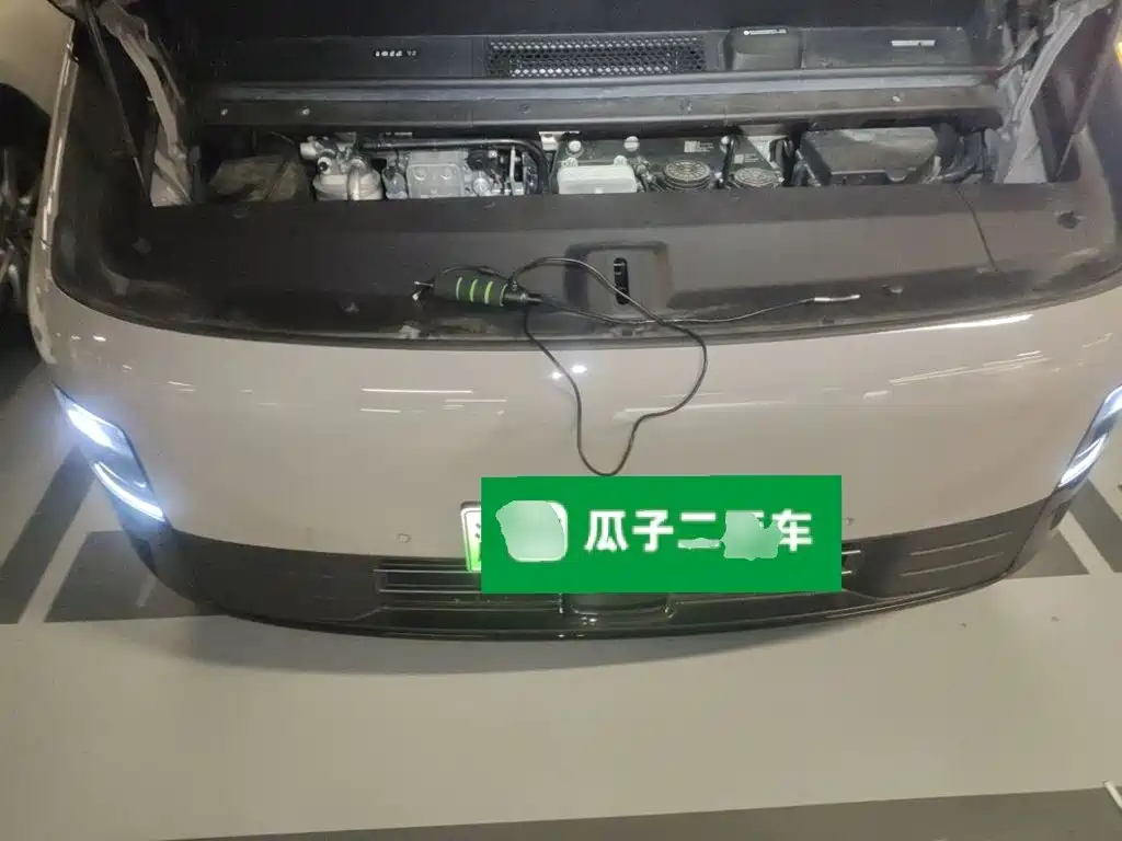 Li Auto MEGA 2024 2024 Ultra