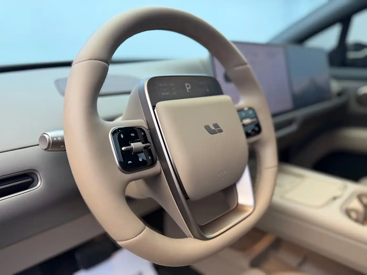 Li Auto i6 2026 2025 2WD Base Model