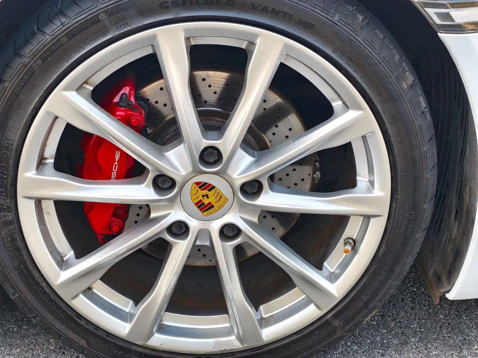 صورة 18 - Porsche 718