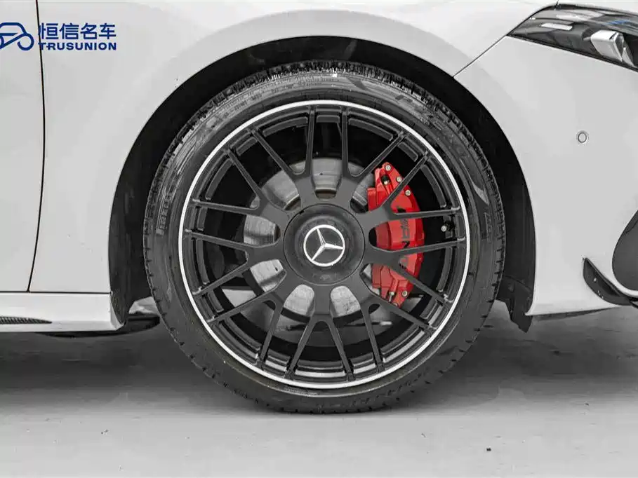 Mercedes-Benz A-Class 2019 A 200 L Sport Sedan фото 11