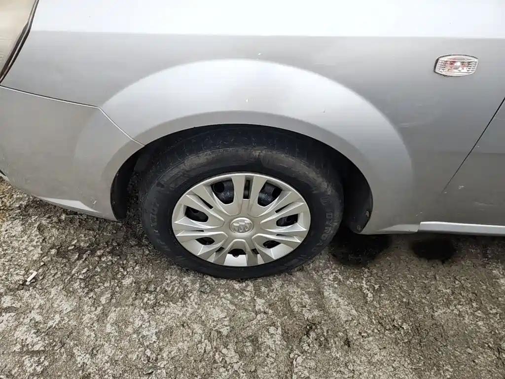 Фото 23 - Buick Excelle