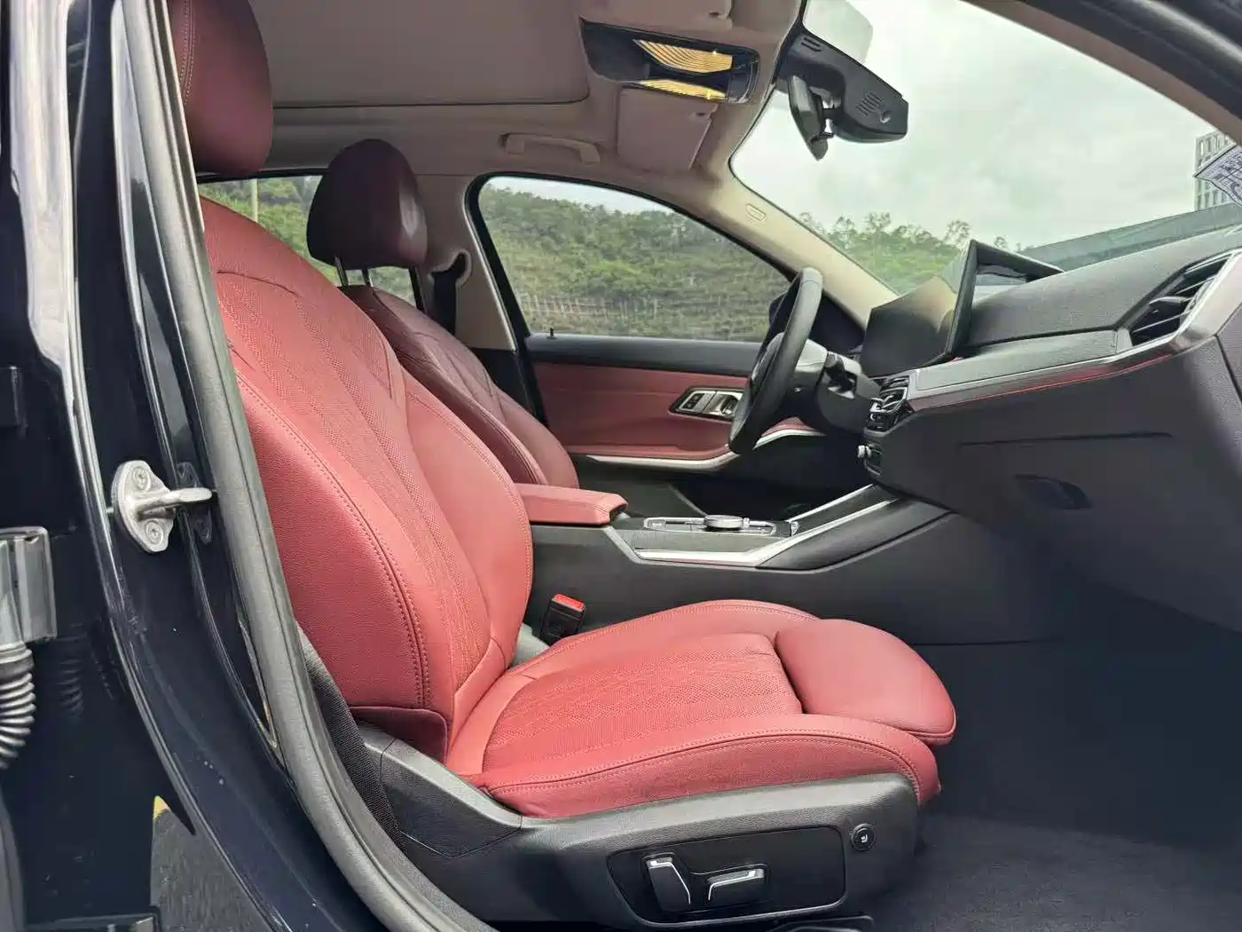 BMW i3 2024 eDrive 35 L фото 4