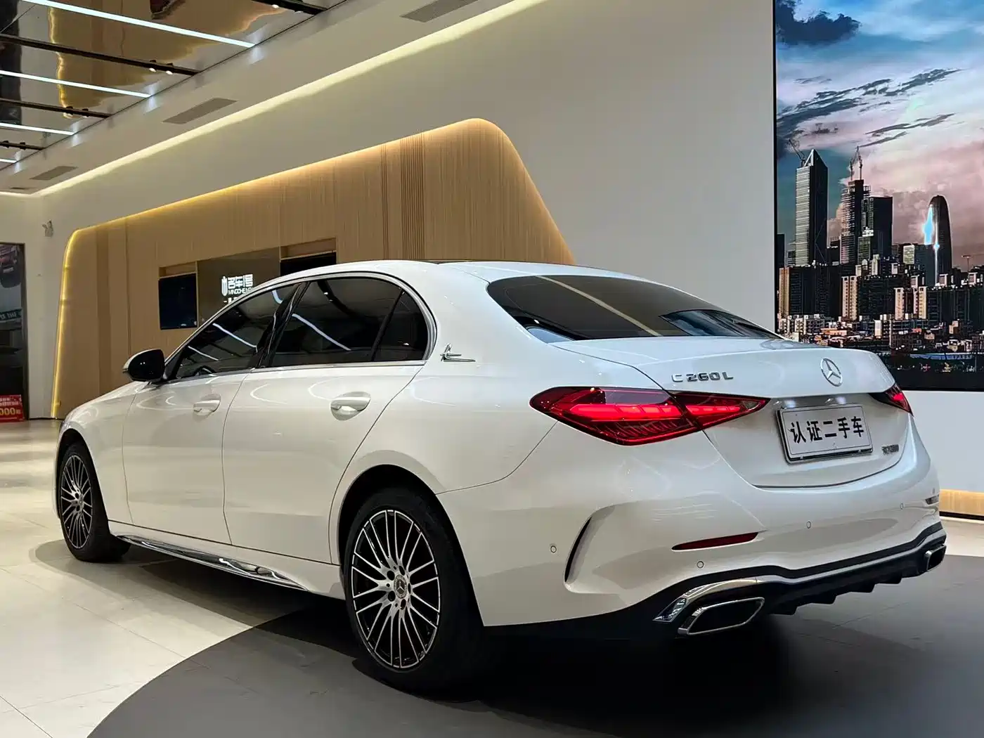 Mercedes-Benz C-Class 2023 Facelift II C 260 L Sport Edition фото 19