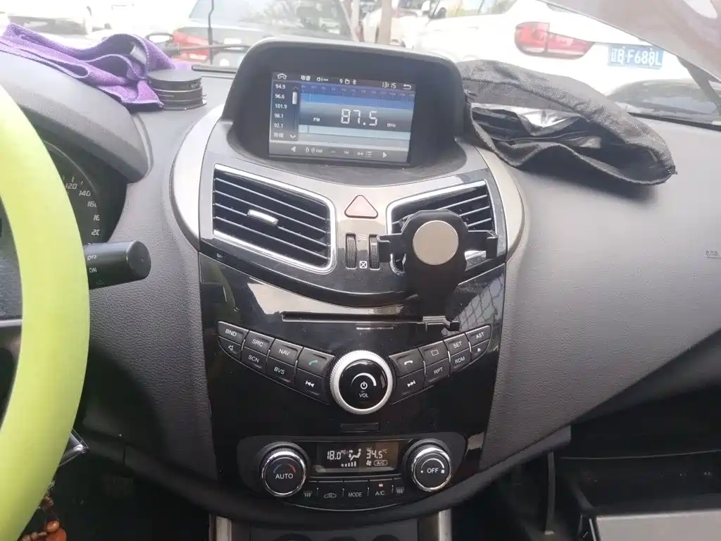 Фото 15 - Haima S5