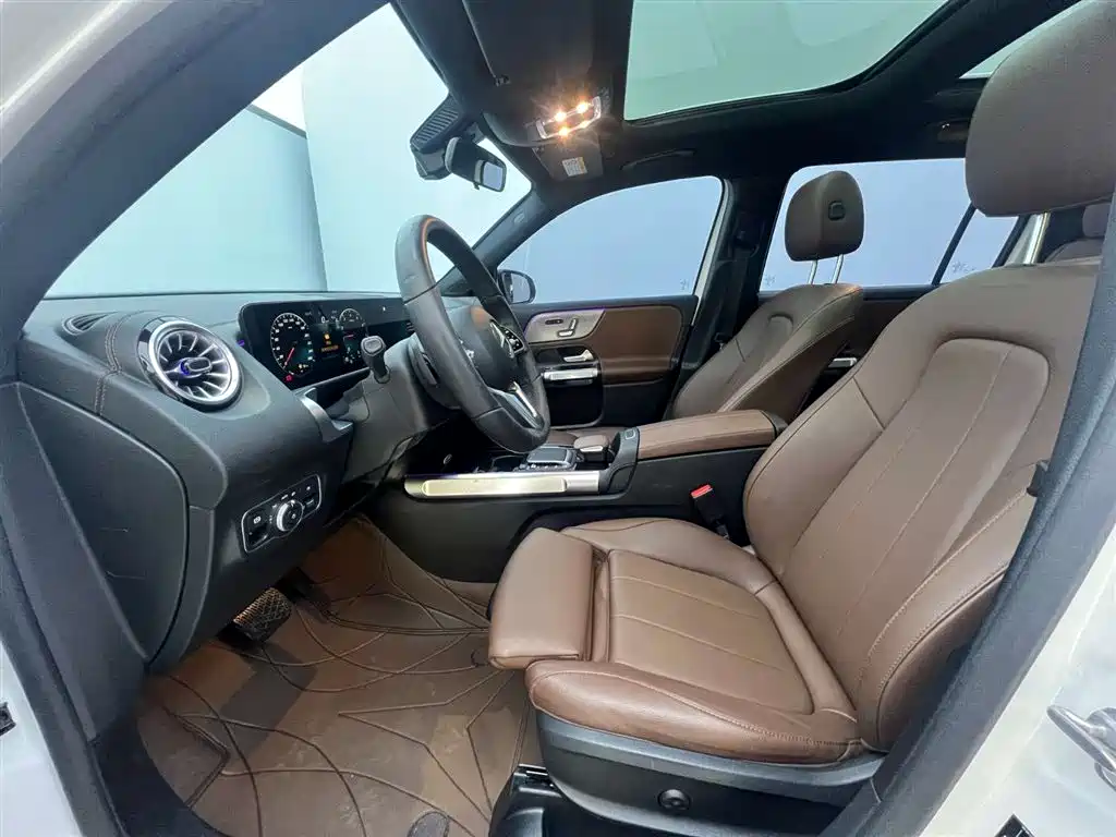 Mercedes-Benz GLB 2023 GLB 220 Style фото 12