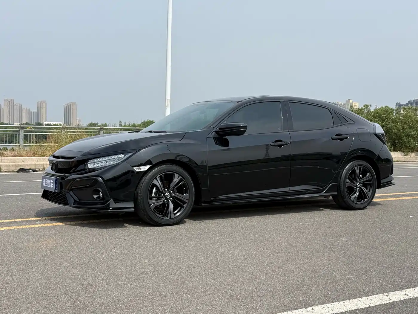 Honda Civic 2021 HATCHBACK 220TURBO CVT Trendy Cool