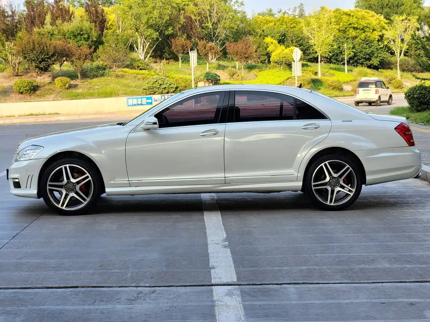 Mercedes-Benz S-Class 2012 S 300 L Business Grand Edition фото 4