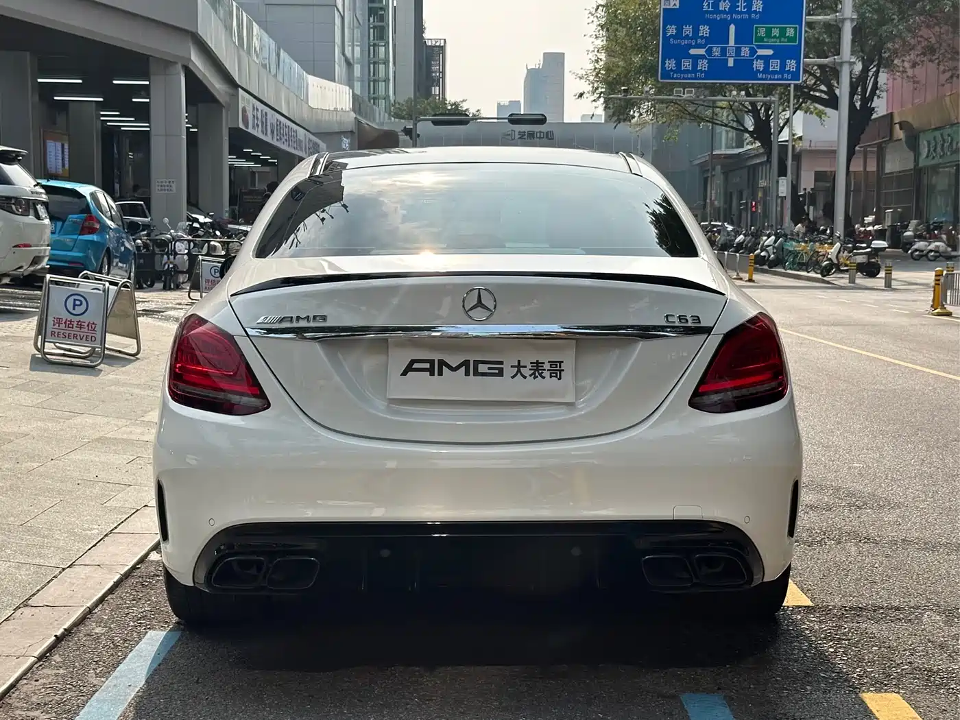 MERCEDES-BENZ C CLASS AMG