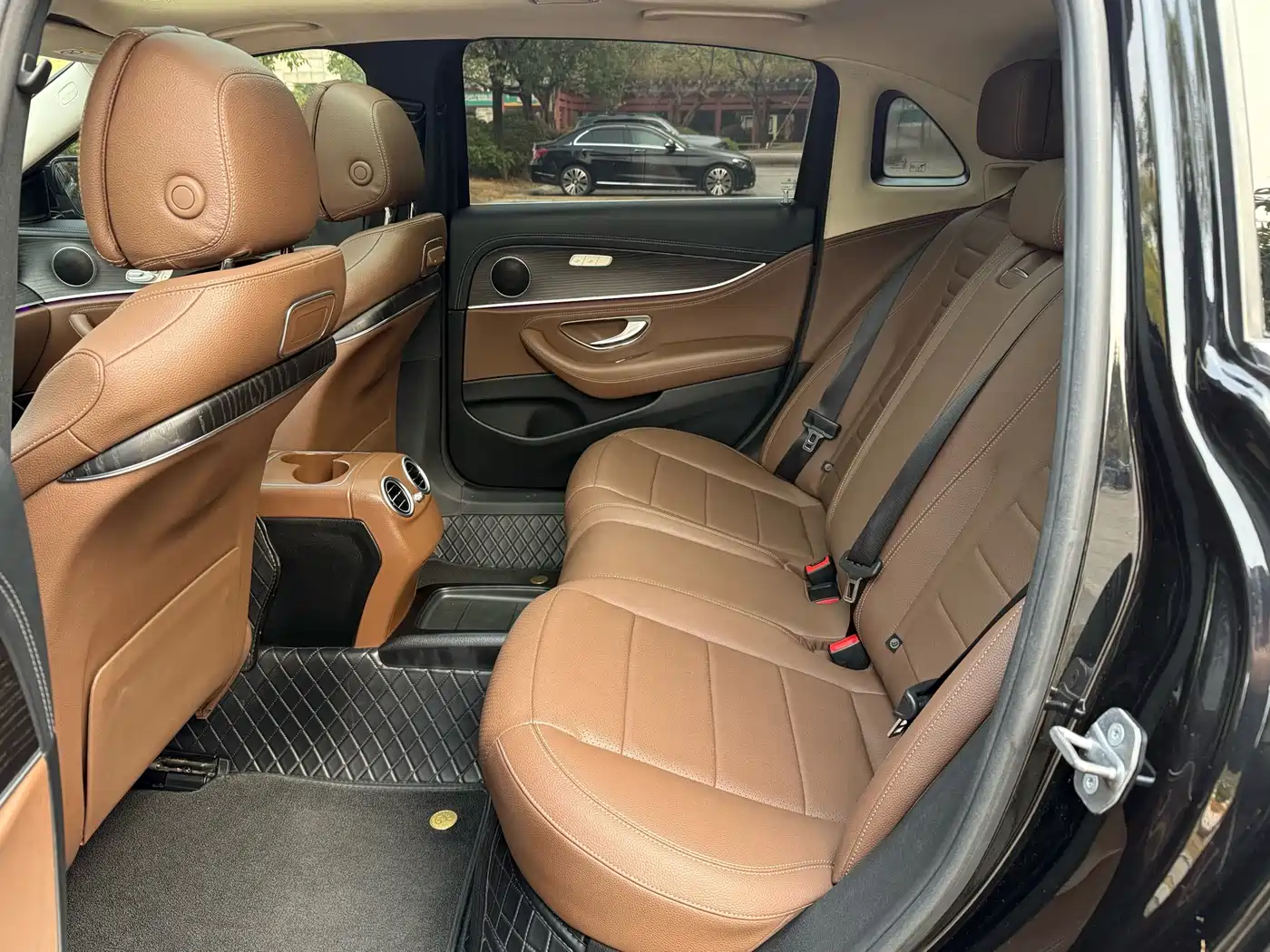 Mercedes-Benz E-Class 2019 Facelift E 300 L Sport Fashion фото 6