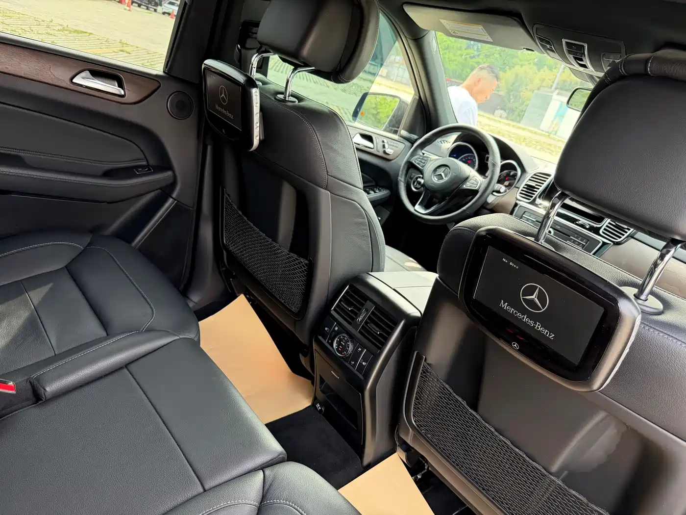 Mercedes-Benz GLS 2017 GLS 400 4MATIC Luxury фото 16