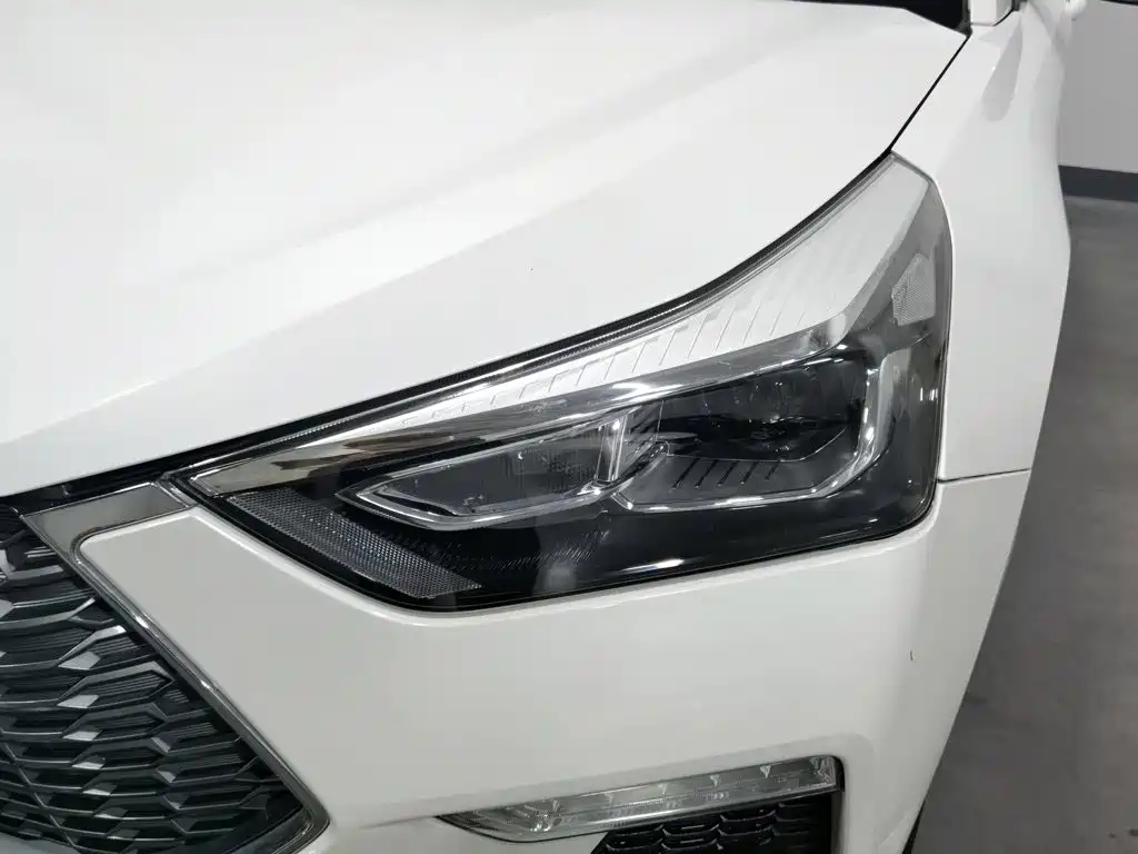 Photo 7 - Haval H6 Coupe