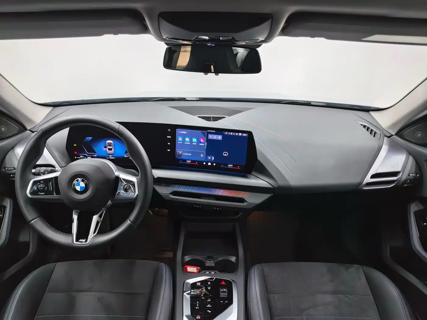 BMW 2 Series 2025 225L M Sport Moonlight Package фото 11