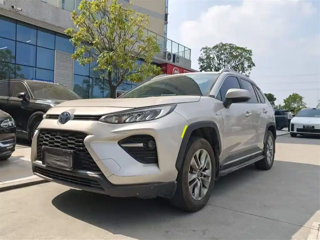 Toyota Wildlander 2022 — пригон из Китая