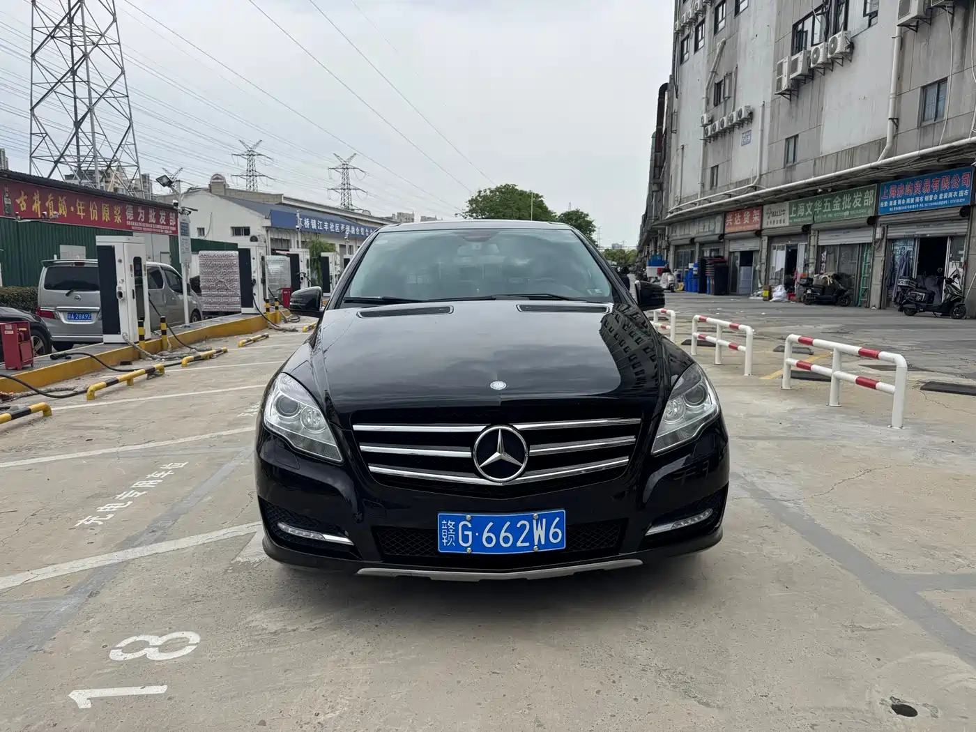 Mercedes-Benz R-Class 2017 R 320 4MATIC Business Collector's Edition